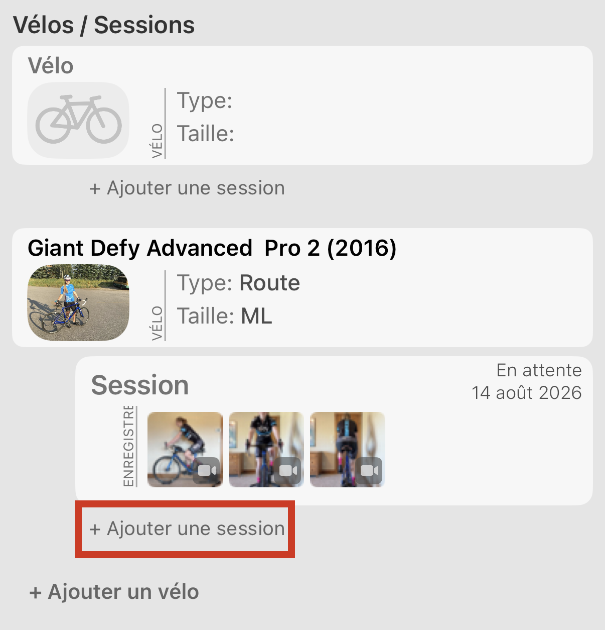 La page du cycliste. Touche + Ajouter une session sous le vélo que tu règles, pour que la session y soit rattachée.